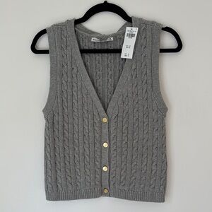 Abercrombie Gray V-Neck Cable Knit Sweater